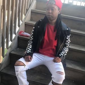 Meet your Posher, Rene